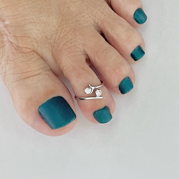Sterling Silver CZ Toe Ring, Silver Rings, Picky Ring, Midi Ring - Picture 10 of 10
